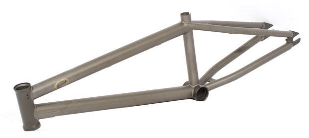 Deco frame Self Titled raw 1