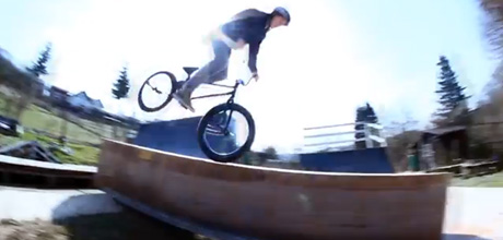 Felix-Prangenberg-Backyard-Video