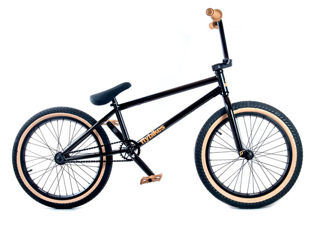 flybikes-BMX-Rad-2013-Proton-schwarz