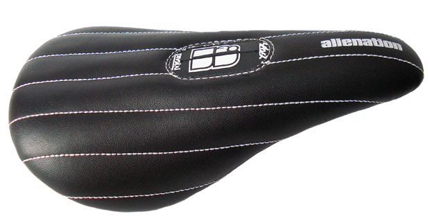 Alienation Seat MikRib_Black_Profile[1]