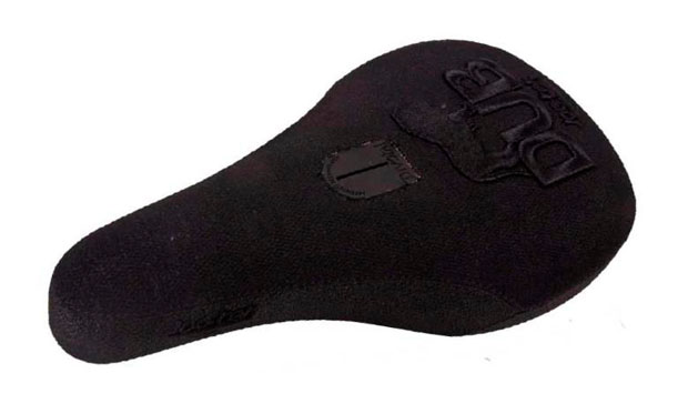 Dub-Sattel-Pivotal-Lion-Mid-schwarz