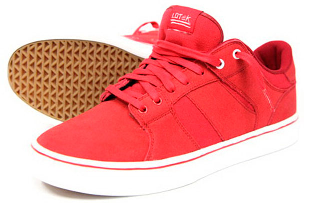 Lotek-Shoe-Fader-Spring-2012-red