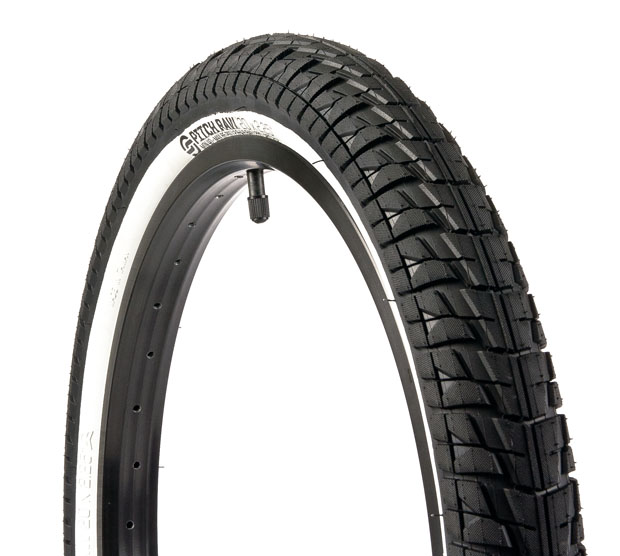 SAL13_PitchRaw_whtblk