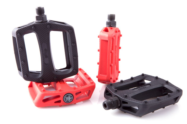 Stranger pedals 1984_1