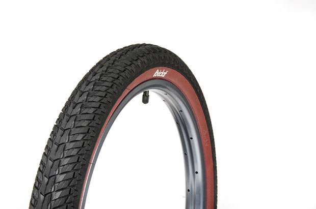 eclat tires command 2012-2