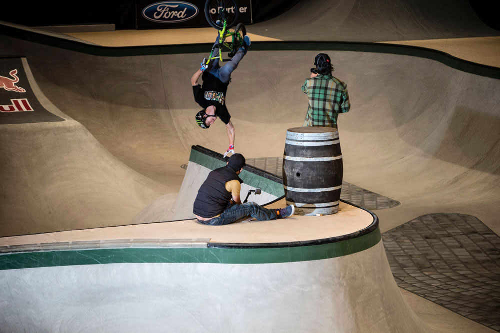 X Games München BMX Park Andy Buckworth Handplant