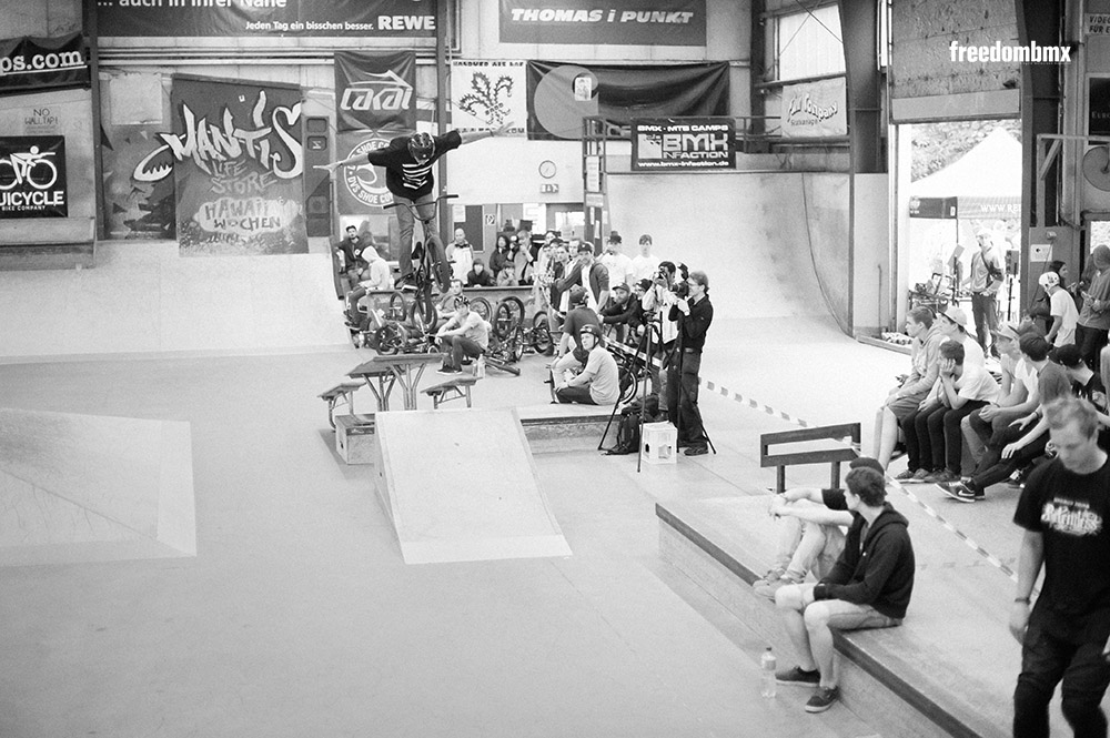 Daniel Portorreal auf dem We don't care BMX-Contest in der iPunkt-Halle in Hamburg
