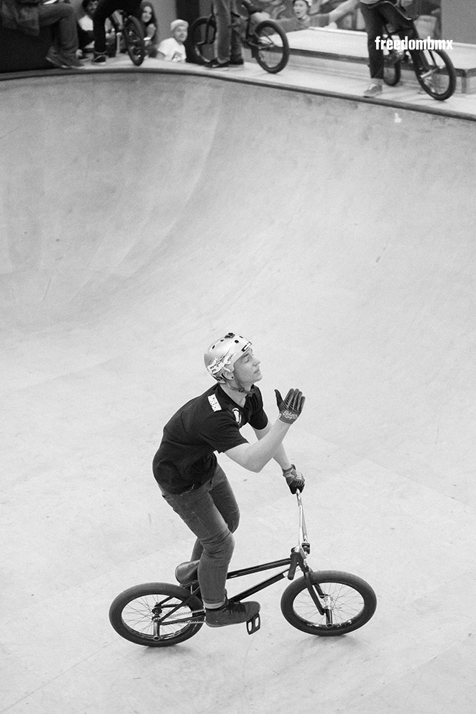 David Theisen auf dem We don't care BMX-Contest in der iPunkt-Halle in Hamburg