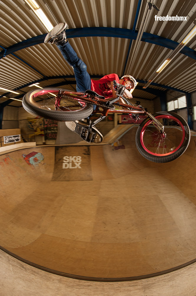 Ruben Patz auf dem We don't care BMX-Contest in der iPunkt-Halle in Hamburg