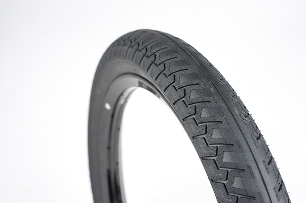 éclat-Ridgestone-Slick