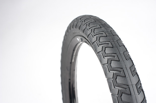 éclat-Ridgestone-Traction