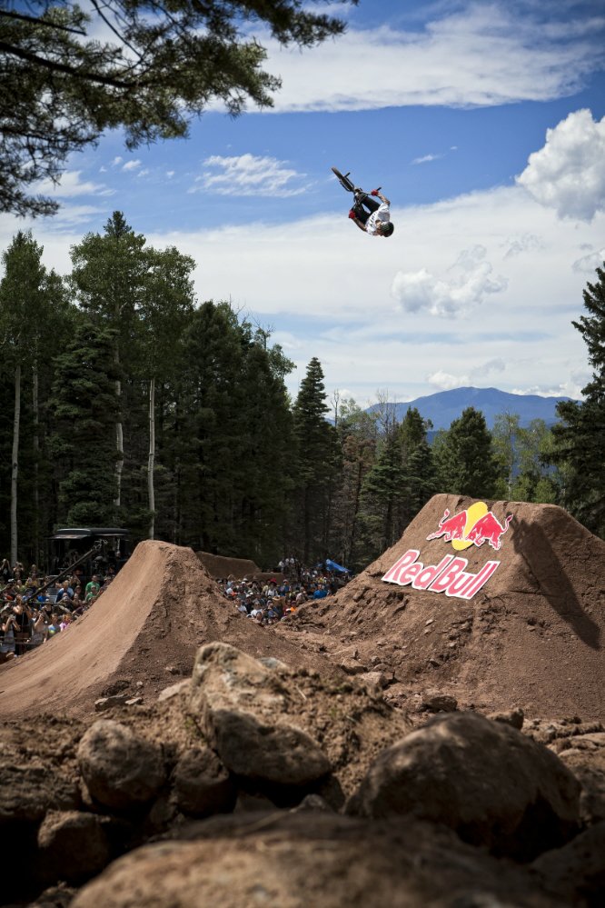 Red-Bull-Dreamline-2013-Kyle-Baldock-Cork-Skrew