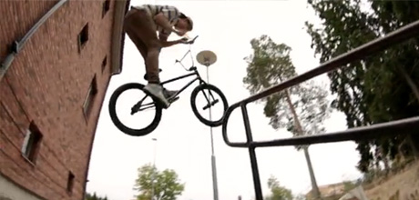 adrian-malmberg-simple-bmx-edit-2013