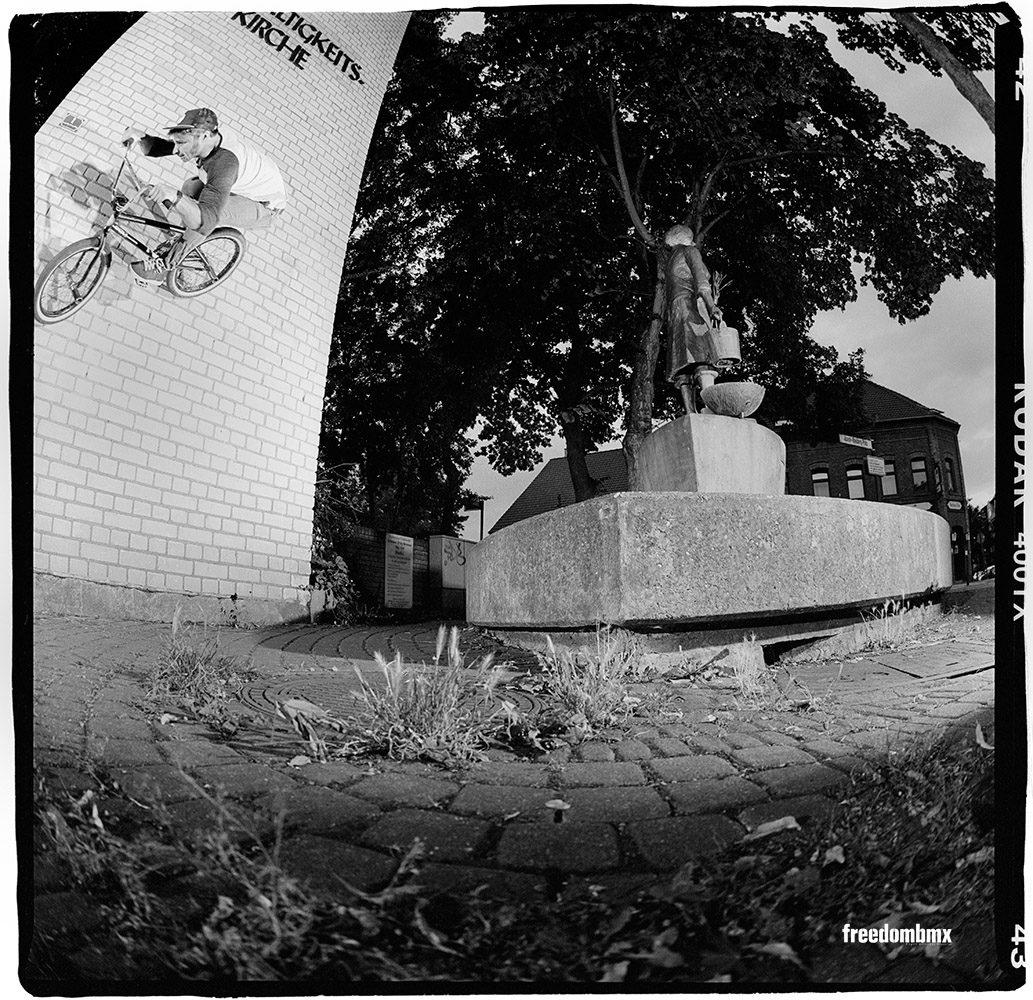 thomas-calcagno-bmx-wallride