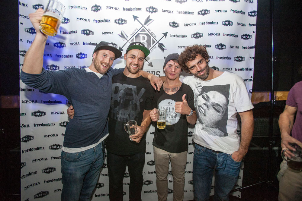 Diese Menschen kennen alle Dorfdiscotheken zwischen Westerland und Sonthofen