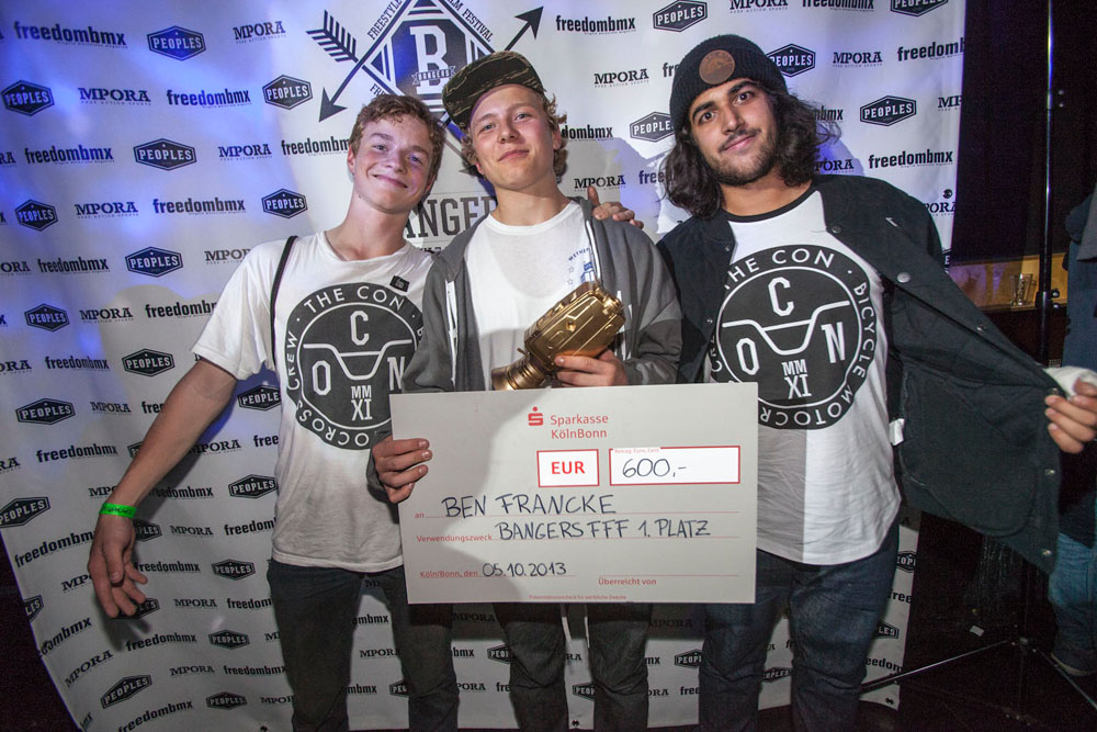 Sebastian Anton und Herr Ahmed ersetzen Ben Francke an Dimas Seite