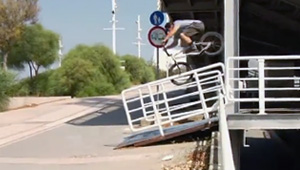 cinema-downthemiddletour-athen