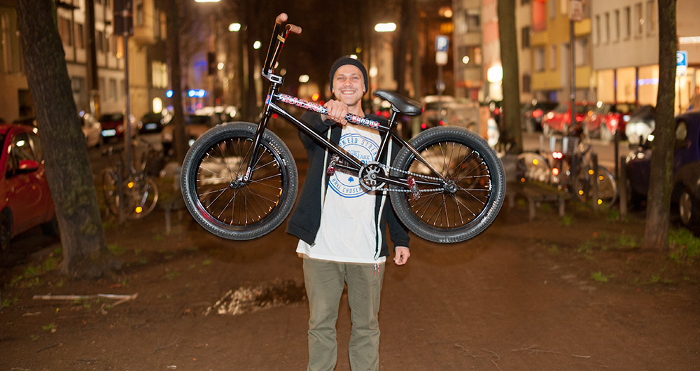 Lukas-Haeusler-Bikecheck