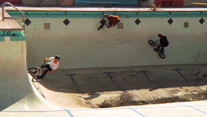 bmx swimmingpool video