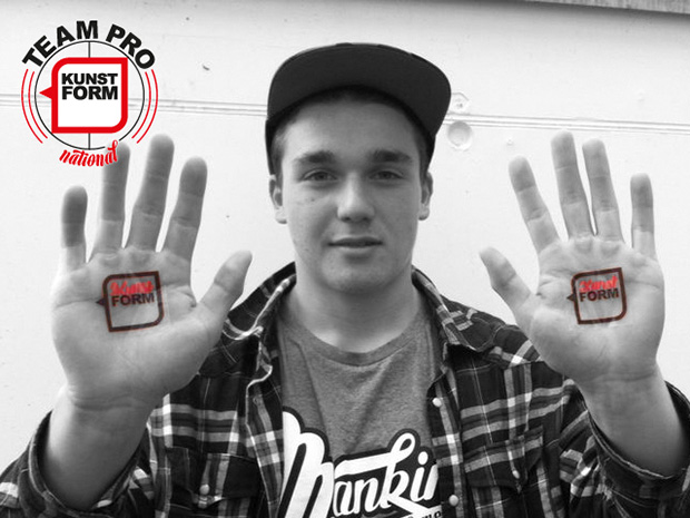 kunstform?! heißt Kiam Hashemi im National Pro Team willkommen