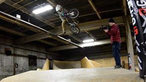 Beim Next Generation Jam im Wheel Mill Bikepark ging es hoch her – und das ist wörtlich zu verstehen. Denn die Kids hatten richtig Bock auf Airtime.