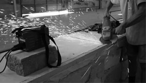 Die Jungs der DJN Crew haben in einer alten Halle in Dijon ein paar Rampen gebaut, welche am 7. & 8. Juni eingeweiht werden sollen.