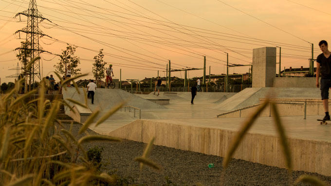 Jetzt weiss ich was fehlt: ein Penis-Graffitti!