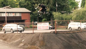 Der Oregon-Local Ben Hucke meldet sich mit diesem Video für Dan