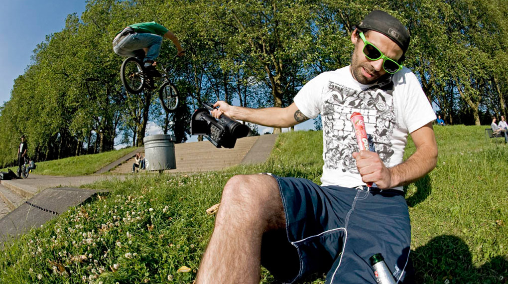 Wir haben 16 erfahrene Pros gefragt, welche Ausrede sie von einem Filmer nie wieder hören möchten. Auf den folgenden Seiten findest du ihre Antworten.