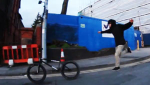 Josh Roberts ist seit Jahren für Dub unterwegs und scheint jetzt auch von Skavenger ins Team geholt worden zu sein. Hier ist sein neues Video.