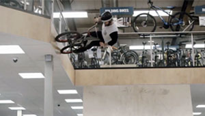 Wenn ihr gerade in England seid und ein neues Rad brauht scheut doch mal bei Halfords vorbei, denn dort werden jetzt Mongoose Räder verkauft.