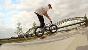 Es geht doch nichts über eine entspannte Session am Plaza. Das dachten sich auch Oliver Michel, Niklas Beyer und Robin Heiderich.