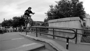 Die diesjährigen Street Series fanden vergangenen Freitag in New York ihr Ende, was von 500 Fahrern auf den Straßen der Metropole gefeiert wurde.