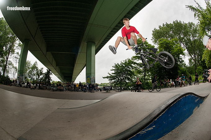 Moritz Nussbaumer Peoples Store Summer Games