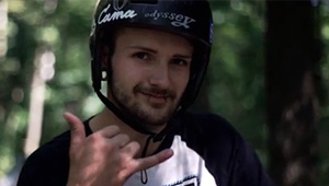 Mit Christian Ramin durch Berlin. Hier ist ein gut gemachtes Video, für das der deutsche Unit-Fahrer kreuz und quer durch die Hauptstadt gefahren ist.