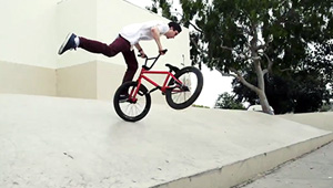 Mike Curley und Mikey Tyra machen sich in diesem Splitedit für wethepeople daran, die Grenzen zwischen Flatland und Street weiter einzureißen.