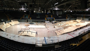 Munich Mash rückt immer näher und Im Münchener Olympia-Eisstadion nimmt der BMX Street Rink langsam Formen an. Hier ist ein erstes Foto von der Baustelle.