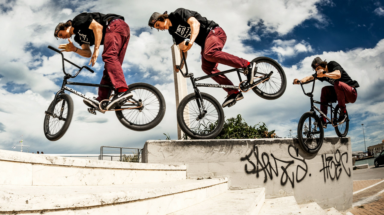 Jetzt mitmachen und gewinnen! Wir verlosen 2x2 Tickets für die ProSieben Fun Lounge beim BMX Street Rink auf dem Munich Mash 2014 im Olympia-Eisstadion.