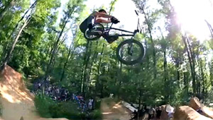 Auf dem Heathens Trails Jam 2014 ging es gut ab. Hier ist das Video von einem super Nachmittag in den Wäldern Pennsylvanias mit Chris Doyle, Van Homan uvm.