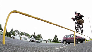 Obwohl nur spärlich besiedelt, hat Island einen Haufen guter Streetspots zu bieten. Anton Arnarson seine Homies zeigen uns in diesem Video einige davon.