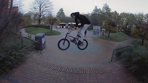 Wer Jan Collum als Parkfahrer abgespeichert hat, sollte sich dieses Video angucken. Auf Street fühlt sich der Oldenburglocal nämlich offenbar auch wohl.