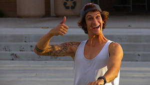 Matthias Dandois war Anfang 2013 in San Diego, um mit der Markit Crew abzuhängen. Dabei ist dieses Flatland-Street-Video für Haro Bikes entstanden.