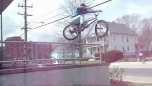 Als dieses Video von Stevie Churchill und Brandon Begin gefilmt wurde, waren die beiden gerade mal zwischen 12 und 13 Jahren alt. Unbedingt angucken!