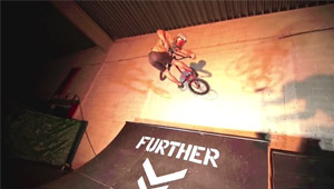 Nach Jahren der Trauer hat München endlich wieder einen Indoor Skatepark, welchen Thomas Calcagno auch sogleich getestet hat. Hier ist das Video.