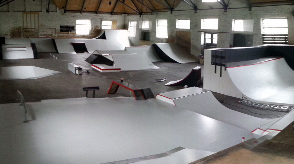 Nach dem großen Umbau erstrahlt die Reithalle Ulm im neuen Glanz. Hier sind die ersten Fotos von dem neuen Streetparcours und Infos zum Einweihungscontest.