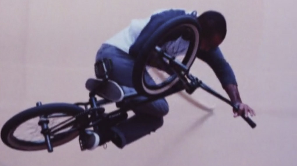 Auch wenn man Alex Valentinos Signaturepedale von United in diesem Promovideo kaum erkennen kann, so ist das ästhetische Werbefilmchen trotzdem gelungen.