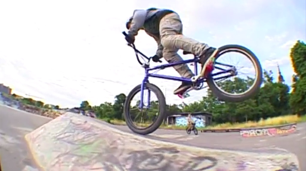 Magdeburg represent! Hier ist das 24/8 Mixtape 2014 mit Johannes Langer, Patrick Hauff, Paul Schulze, Juri Kossiakov, Marcus Wallborn, Willy Herrmann uva.