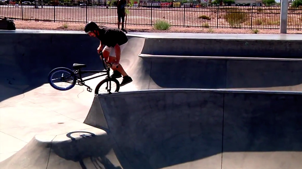 Bobbie Altiser hat für Colony einen neuen Edit gefilmt und dabei richtig schöne Schmankerl rausgehauen. Vorderradballet auf höchstem Niveau.