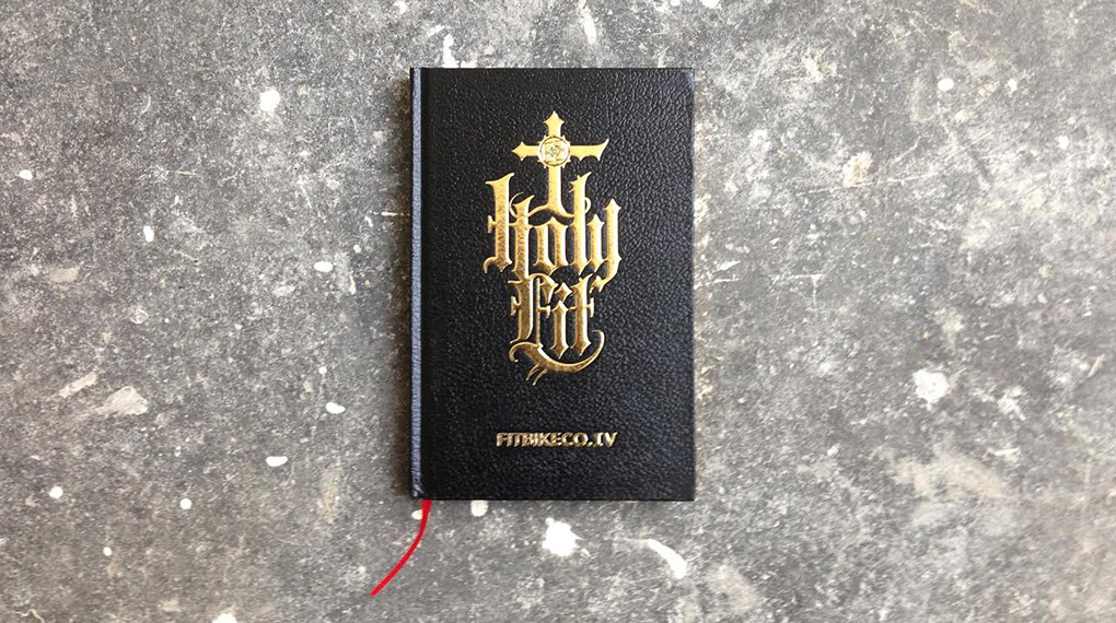 Holy Fit von Fitbikeco. gehört zu den besten Videos des Jahres 2014 – und ist jetzt endlich auch in Deutschland gelandet.