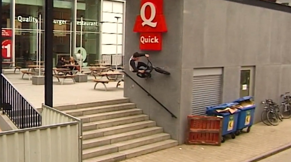 Thijs Vervaeck hat sich im Auftrag von BSD auf den Straßen von Benelux herumgetrieben. Die dabei gesammelten Clips kann man getrost als sehenswert verbuchen.